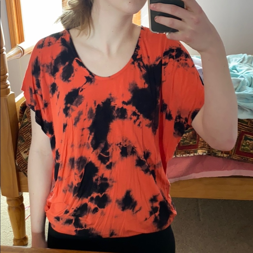 Loose fitting dressy t-shirt